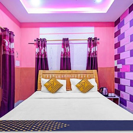 Spot On 81220 New Asha Hotel Puri Buitenkant foto