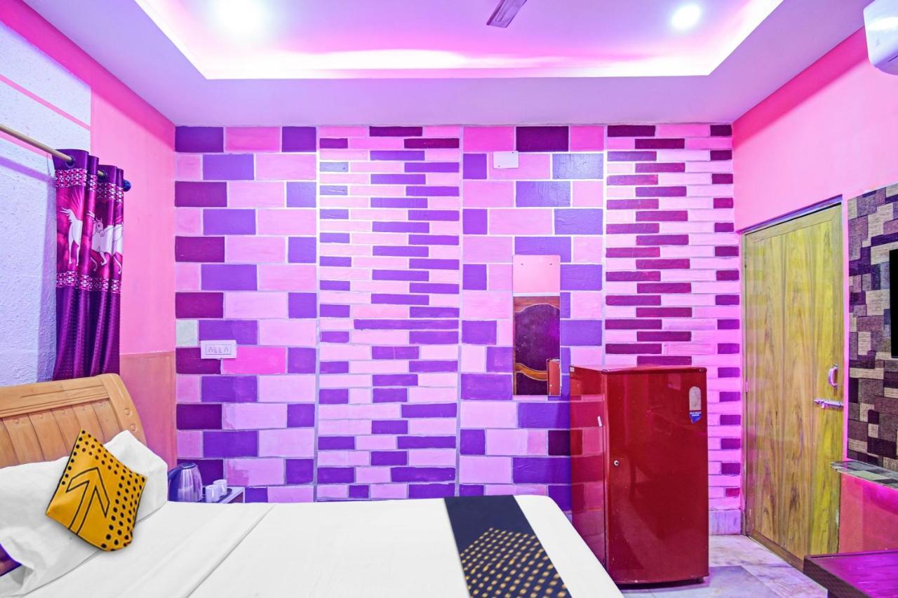 Spot On 81220 New Asha Hotel Puri Buitenkant foto